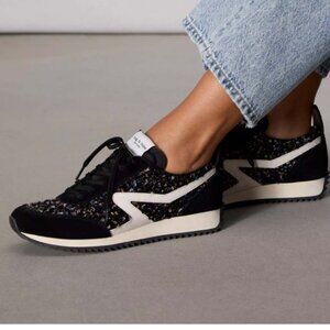NEW RAG & BONE Suede Retro Boucle Runners Sneakers for women in pebble 72510j5
